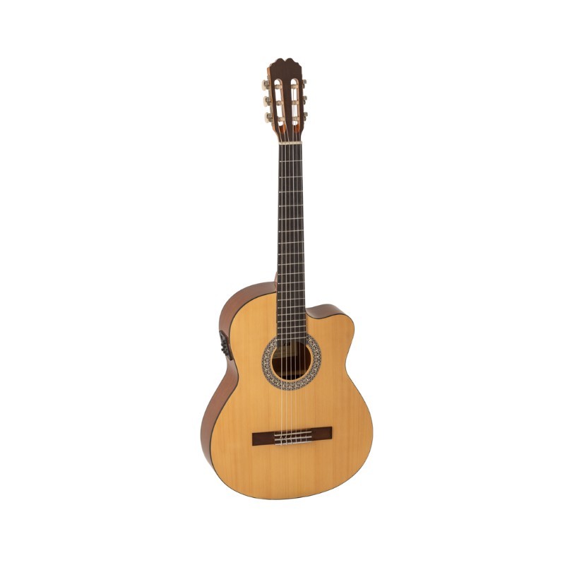 Admira Alba electrificada con cutaway
