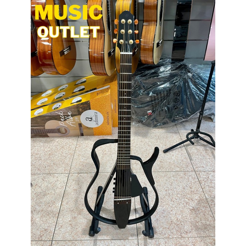 Yamaha Silent SLG-110S Negra + funda + correa