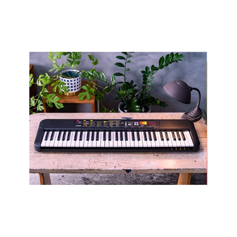 Yamaha PSR-F52E